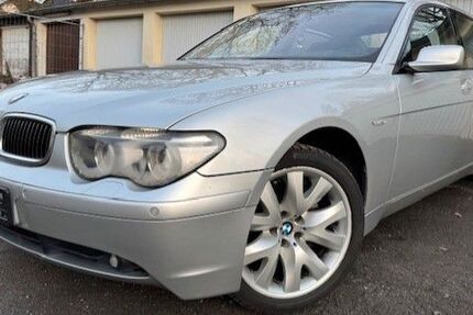 BMW 745 532.000 km 3.000 &euro; Dortmund 44328