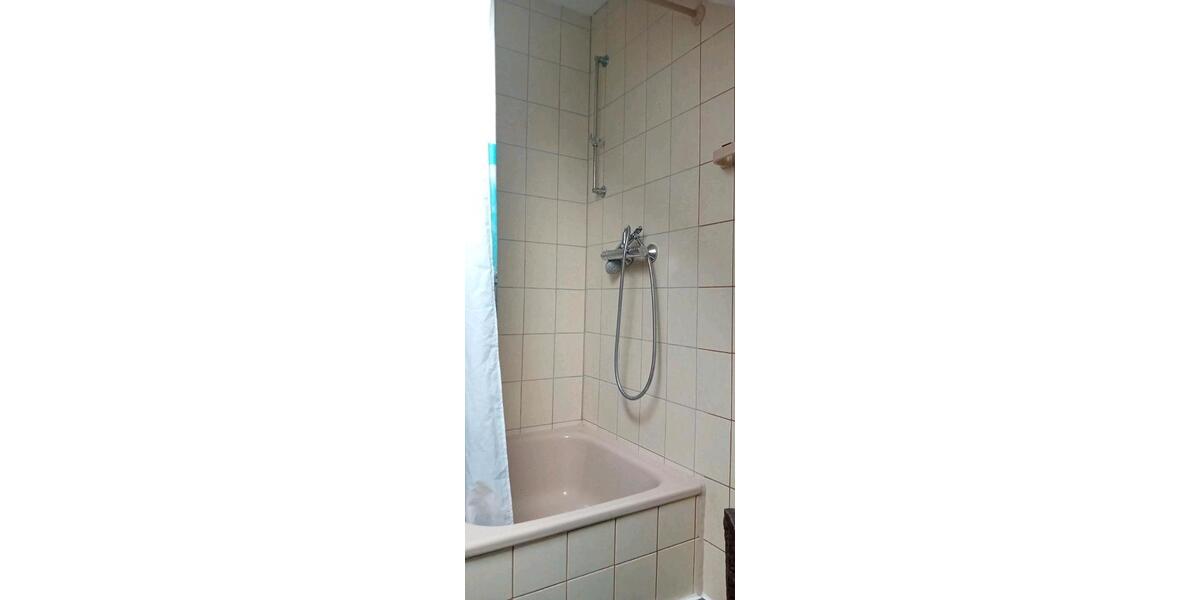 Dachgeschoßwohnung Dortmund Brackel - 2 Zimmer, 37 m&sup2;, 569&euro; | Angebot:24754323