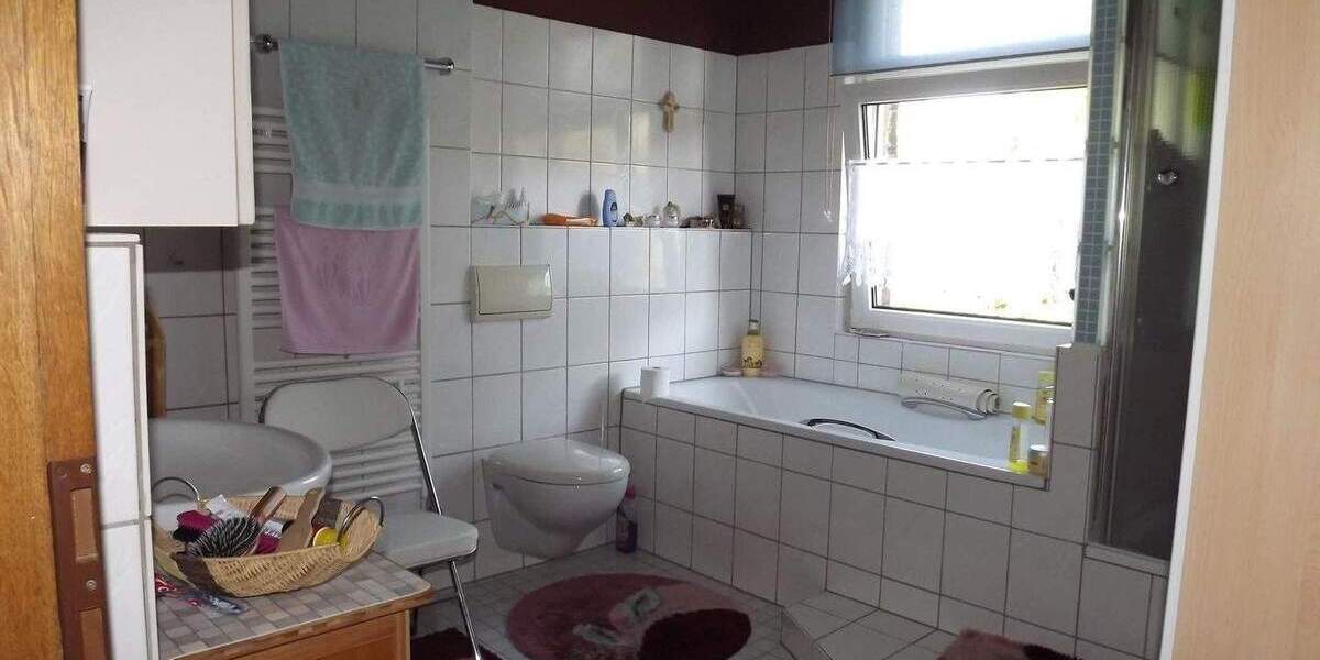 Doppelhaushälfte Recklinghausen Hochlarmark - 3 Zimmer, 71 m&sup2;, 175.000&euro; | Angebot:24424320