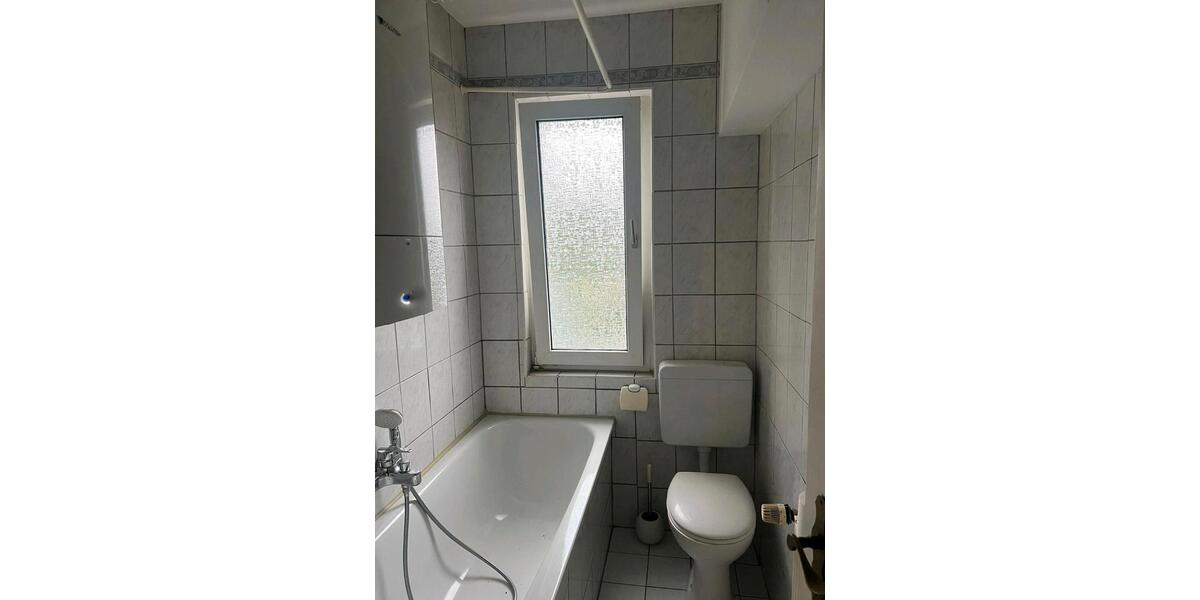 Etagenwohnung Herne Wanne-Bickern - 2 Zimmer, 48 m&sup2;, 330&euro; | Angebot:26449044
