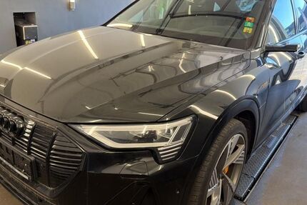 Audi e-tron 63.802 km 37.434 &euro; Hagen 58091