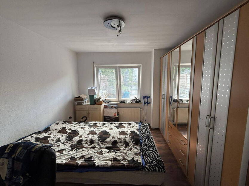 2,5-Zimmer Eigentumswohnung mit fast 100 m² Dachterrasse