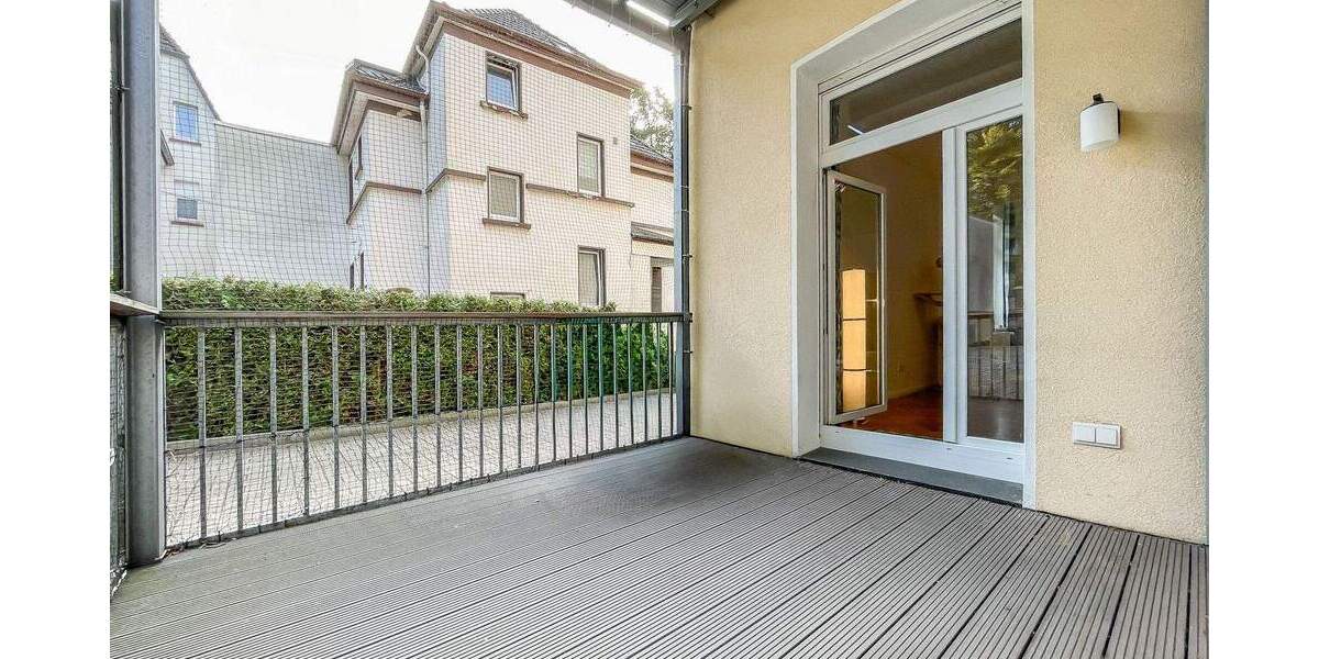 Etagenwohnung Bochum Gerthe - 5 Zimmer, 133 m&sup2;, 298.000&euro; | Angebot:24594285