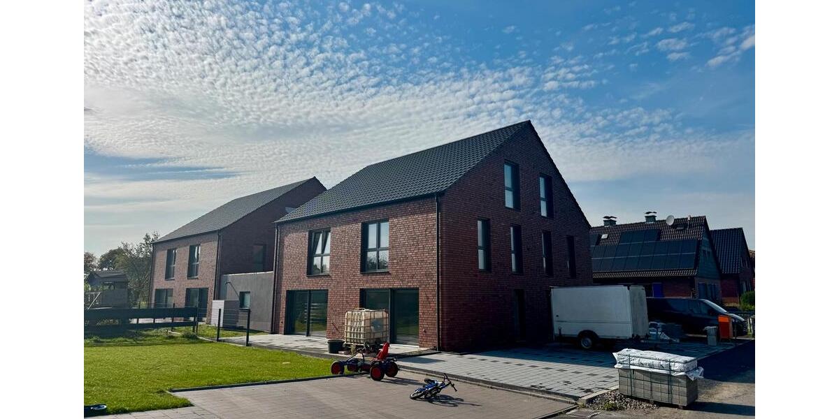 Doppelhaushälfte Selm - 6 Zimmer, 150 m&sup2;, 1.950&euro; | Angebot:22990135