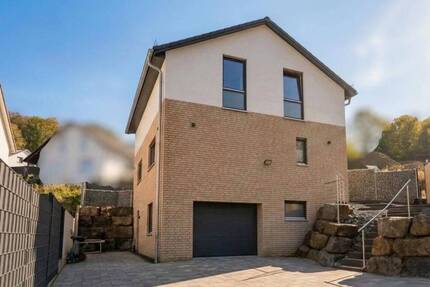 Haus Ennepetal Altenvoerde - 7 Zimmer, 147 m&sup2;, 689.000&euro; | Angebot:26527534