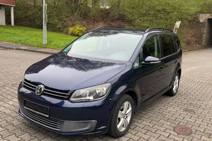 VW Touran 190.000 km 5.490 &euro; Wetter Ruhr 58300