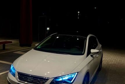 Seat Leon 93.000 km 16.900 &euro; Gelsenkirchen 45896