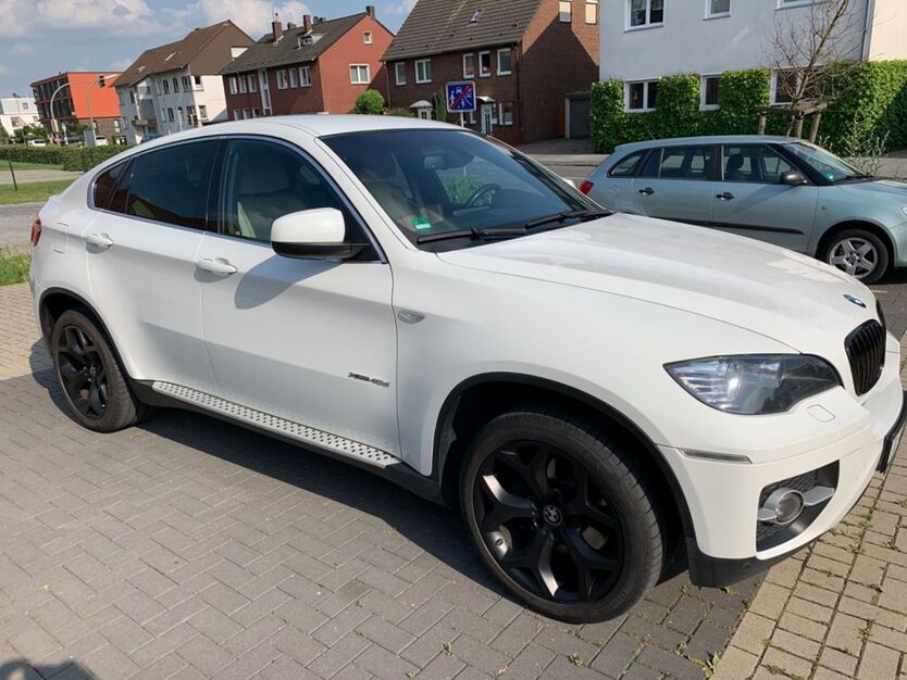 BMW X6 233.000 km 20.250 € Dortmund 44329