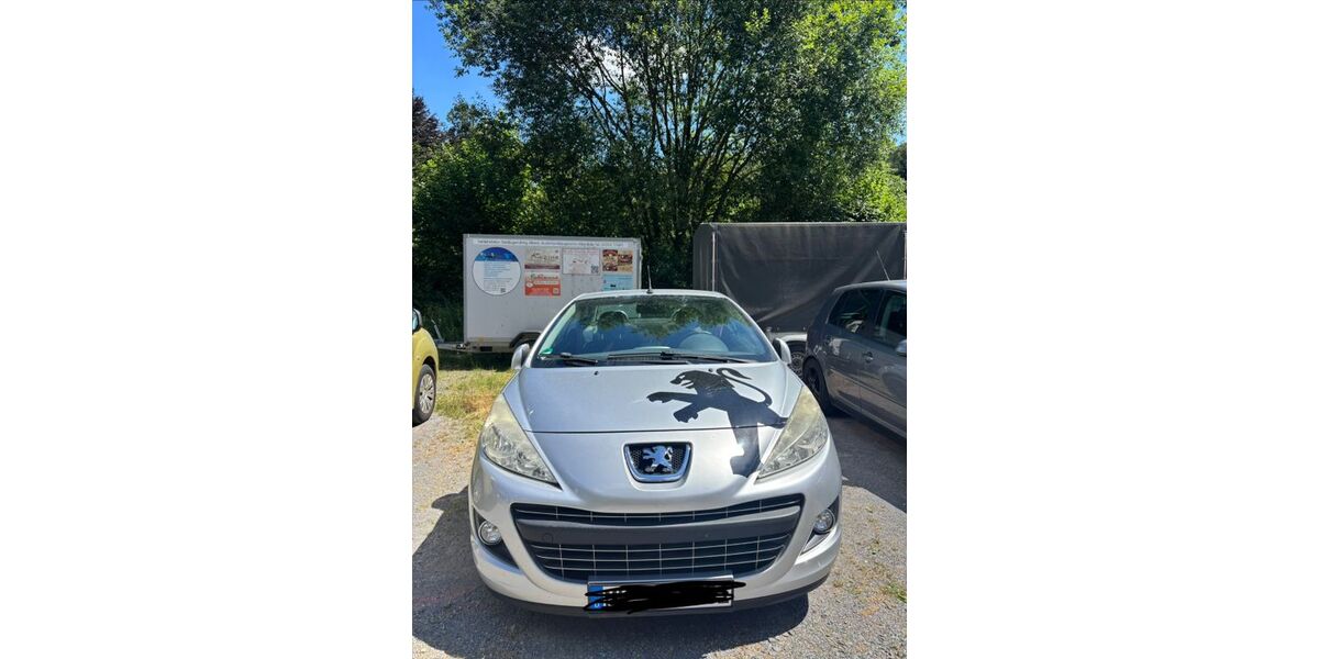 Peugeot 207 128.000 km 1.800 &euro; Altena 58762