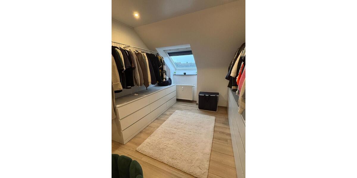 Dachgeschoßwohnung Menden (Sauerland) Bösperde - 4 Zimmer, 95 m&sup2;, 895&euro; | Angebot:25932992