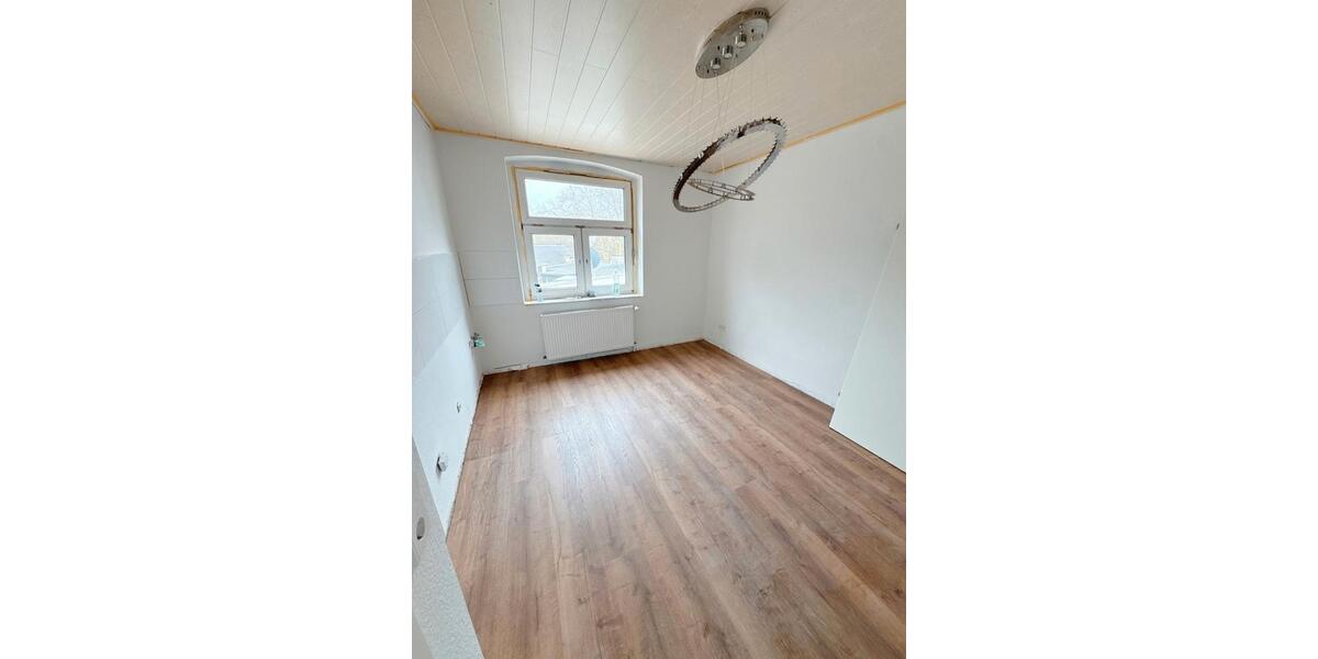 Dachgeschoßwohnung Dortmund Hörde - 3 Zimmer, 75 m&sup2;, 900&euro; | Angebot:26382505