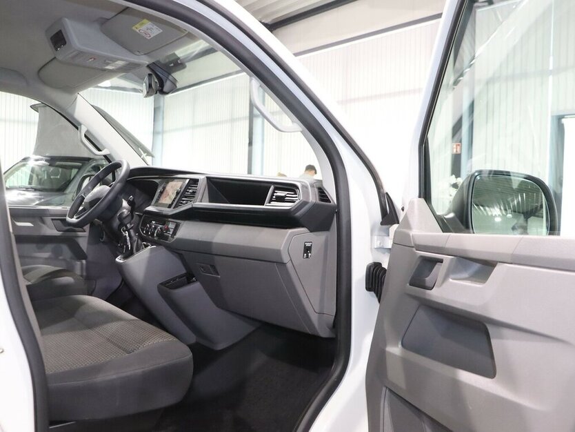 T6.1 Kombi TRANSPORTER 2.0 TDI 9-SITZER, NAVI-DM