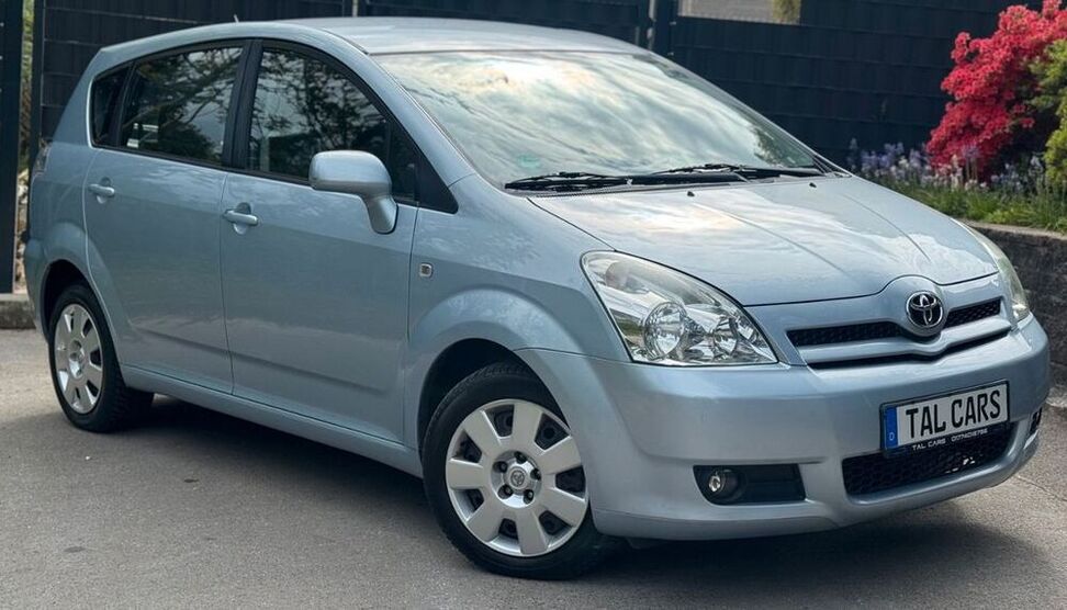 Corolla Verso