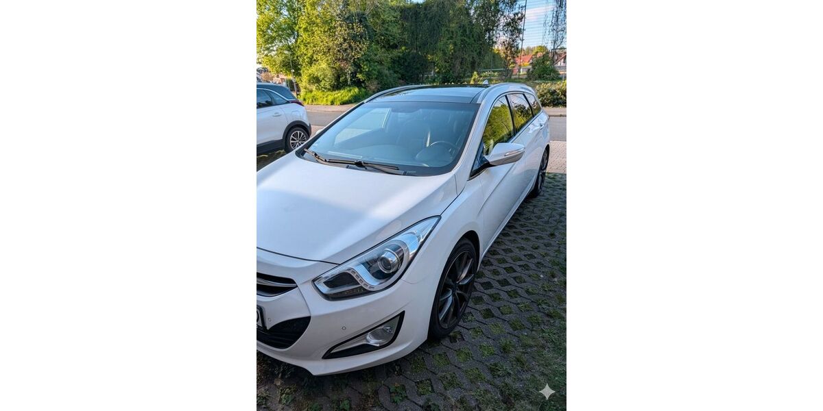 Hyundai i40 249.000 km 4.990 &euro; Lünen 44532