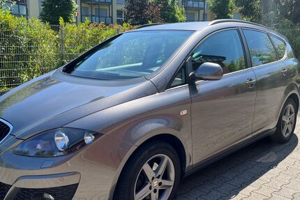 Seat Altea 152.000 km 4.990 &euro; Herne (NRW) 44628