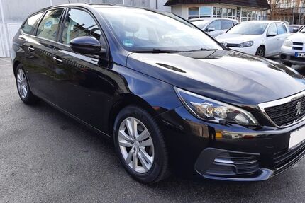 Peugeot 308 84.600 km 9.980 &euro; Iserlohn 58636