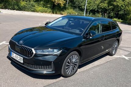 Skoda Superb 62.000 km 30.950 &euro; Herten 45699