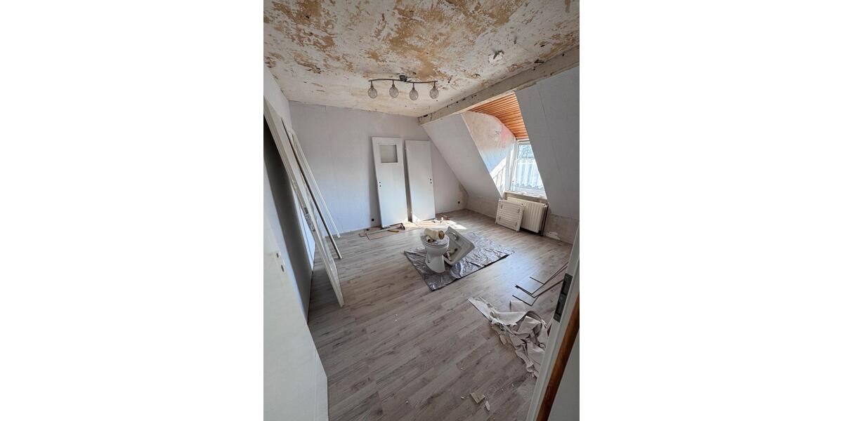 Dachgeschoßwohnung Selm - 3 Zimmer, 59 m&sup2;, 786&euro; | Angebot:25404247