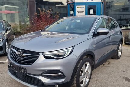 Opel Grandland (X) 121.000 km 12.799 &euro; Gelsenkirchen 45884
