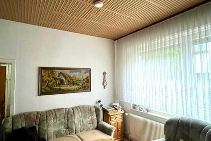 Erstbezug nach umfassender Renovierung: Helle 2,5 Zimmer Wohnung 2 zimmer