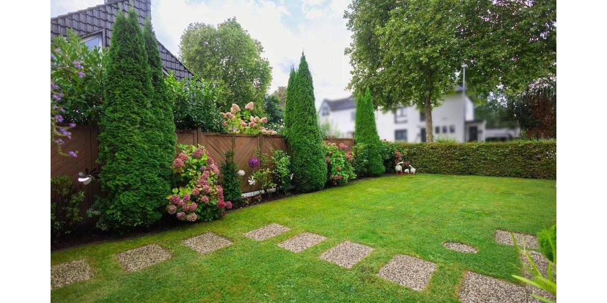 Doppelhaushälfte Bochum Hamme - 4 Zimmer, 101 m&sup2;, 299.000&euro; | Angebot:24687150