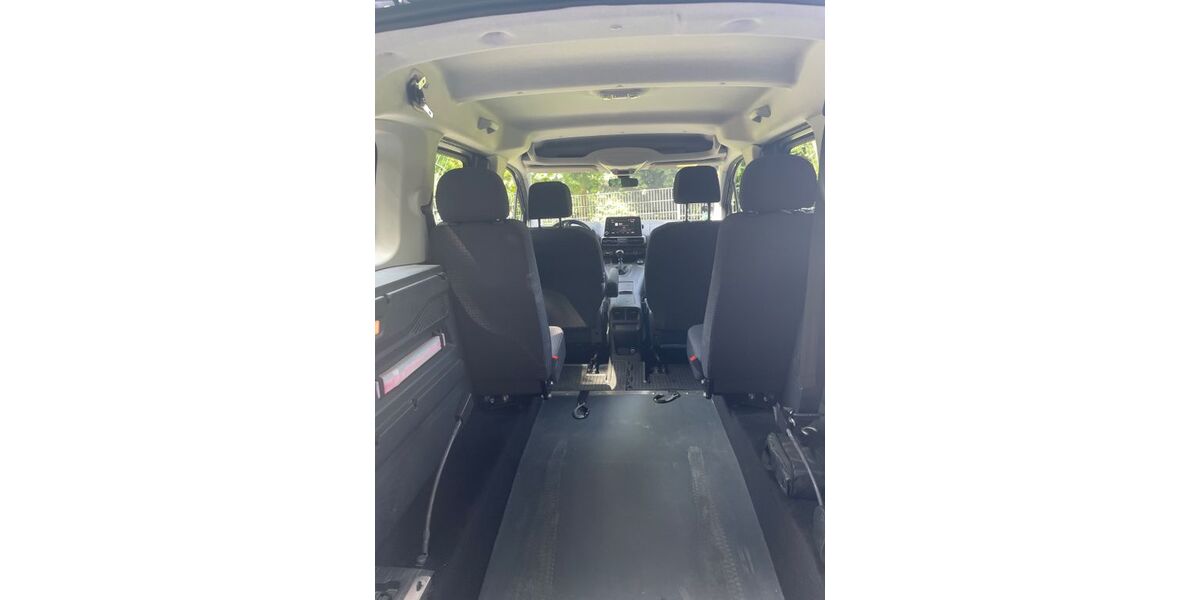 Opel Combo Life 88.000 km 19.400 &euro; Dortmund 44149