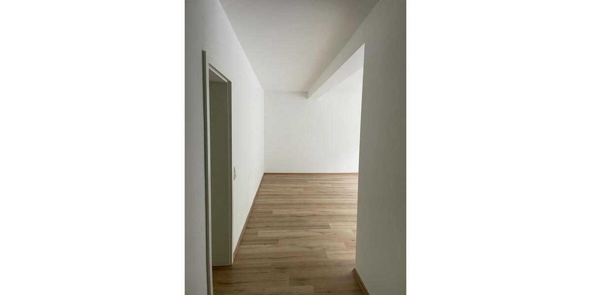 Etagenwohnung Wetter (Ruhr) - 3 Zimmer, 115 m&sup2;, 1.300&euro; | Angebot:26476402