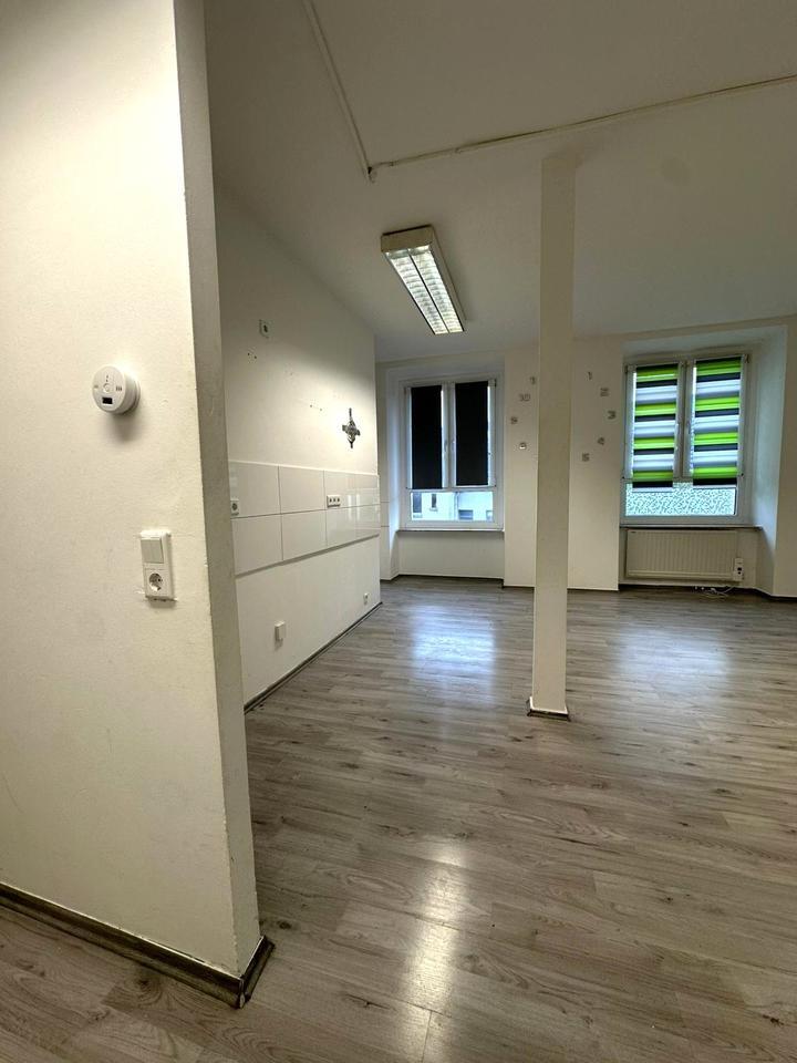 71 m² Wohnung mit moderner Wohnküche und Badewanne zu vermieten! zimmer