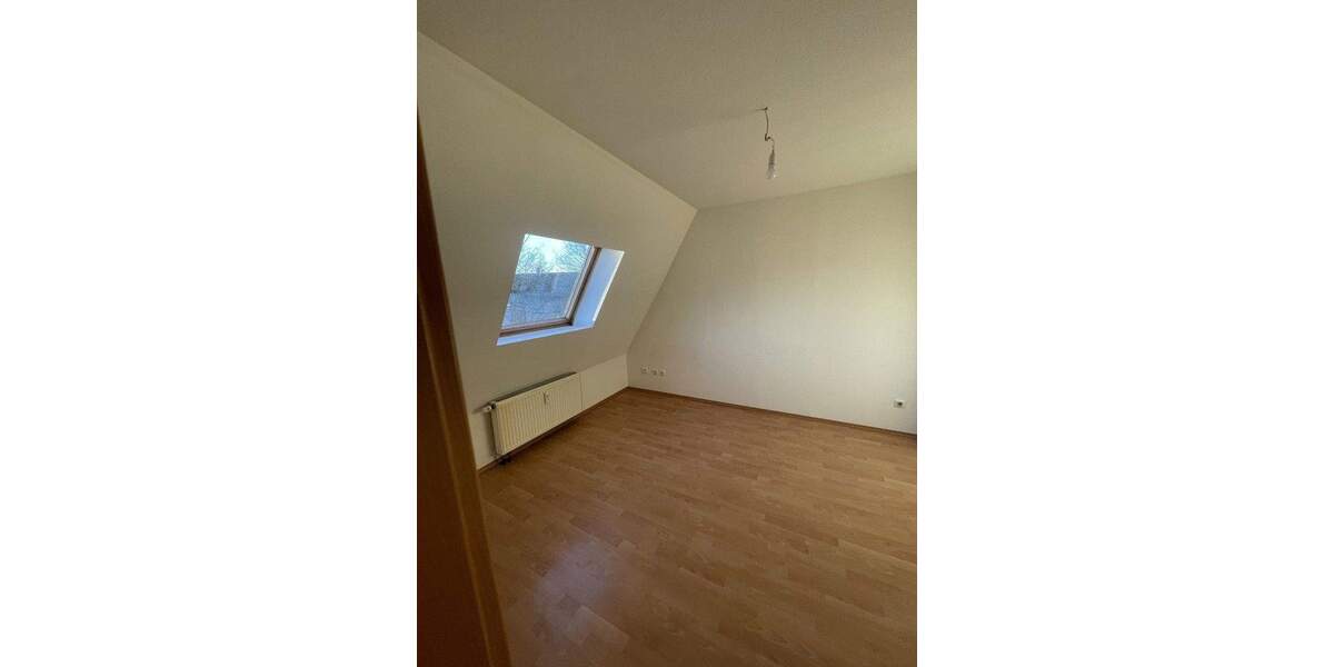 Etagenwohnung Gelsenkirchen Bismarck - 3 Zimmer, 81 m&sup2;, 113.500&euro; | Angebot:24780449