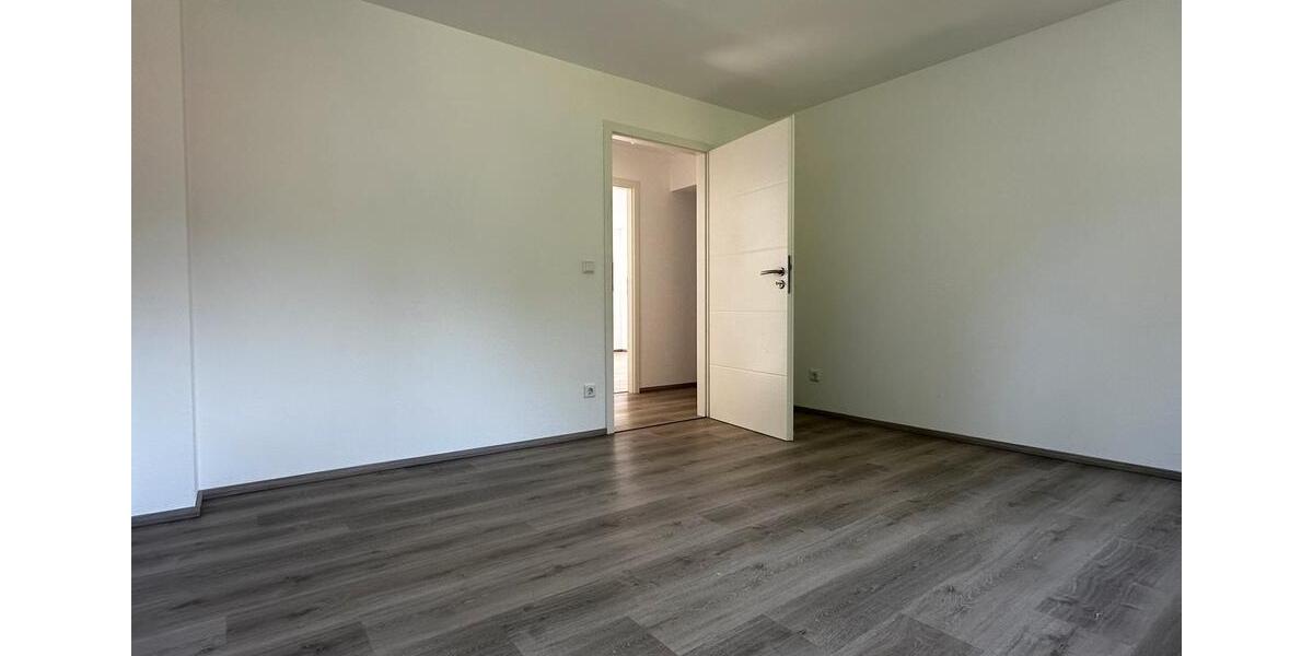 Dachgeschoßwohnung Ennepetal - 3.5 Zimmer, 115 m&sup2;, 295.000&euro; | Angebot:27198280