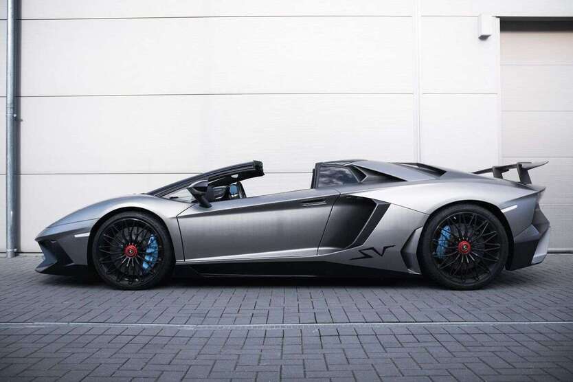 Lamborghini Aventador 9.900 km 499.900 € Holzwickede 59439