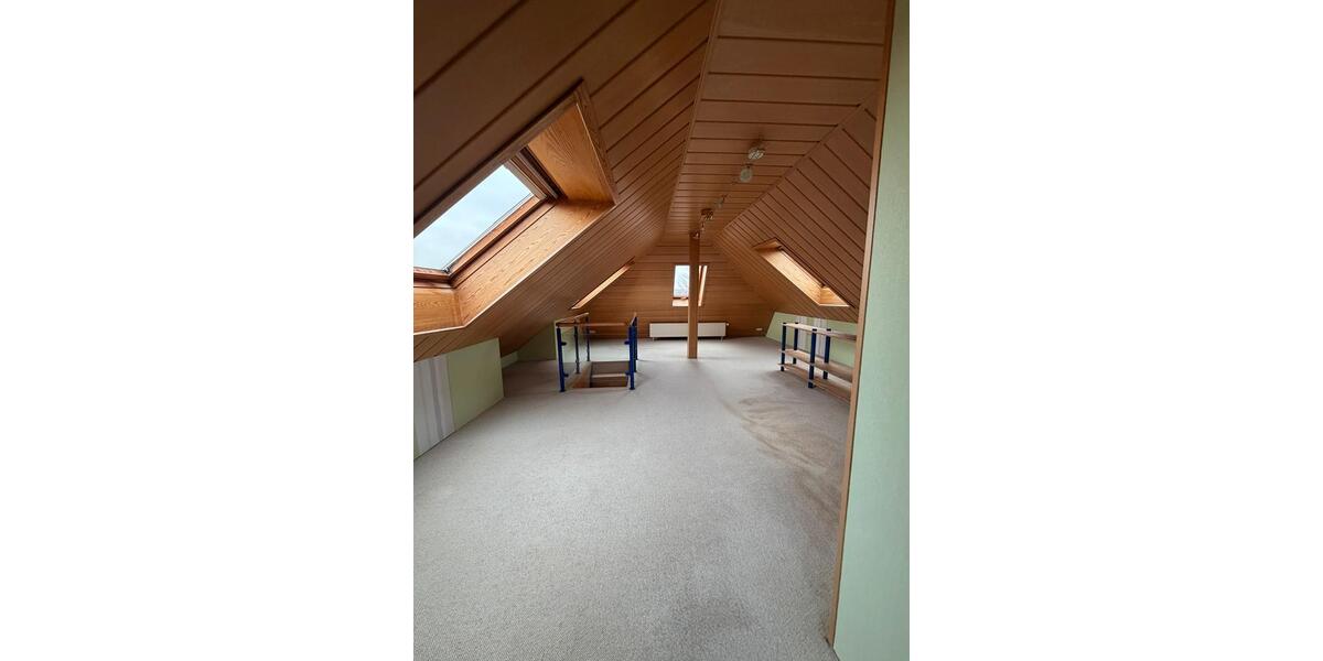 Einfamilienhaus Bergkamen - 4 Zimmer, 140 m&sup2;, 1.400&euro; | Angebot:24459101