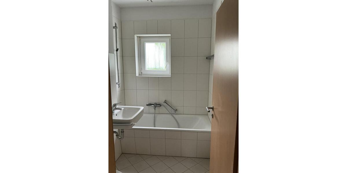 Etagenwohnung Dortmund Brackel - 3.5 Zimmer, 70 m&sup2;, 552&euro; | Angebot:25409566