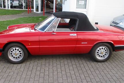 Alfa Romeo Spider 95.800 km 18.500 &euro; Menden 58708