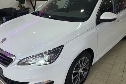 Peugeot 308 169.000 km 6.999 &euro; Recklinghausen 45661