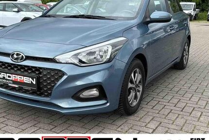 Hyundai i20 48.686 km 9.790 &euro; Herten 45701