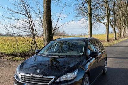 Peugeot 308 152.000 km 3.800 &euro; Recklinghausen 45665
