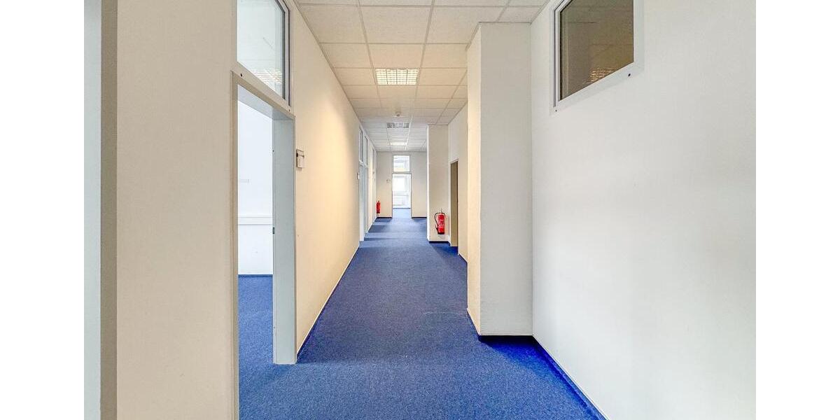 BÜRO – 270 m² – 7 BÜROS – 2 BESPRECHUNGSRÄUME – KÜCHE – LASTENAUFZUG – STELLPLÄTZE – TOP AUFGETEILT! zimmer