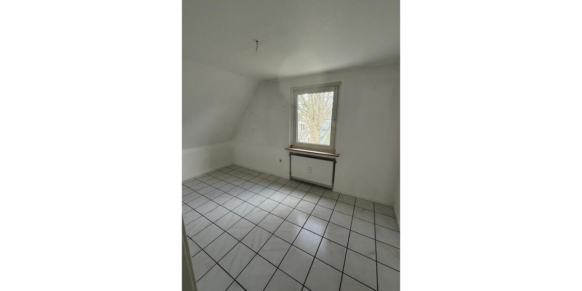 Etagenwohnung Dortmund Gartenstadt - 2 Zimmer, 72 m&sup2;, 650&euro; | Angebot:24796065
