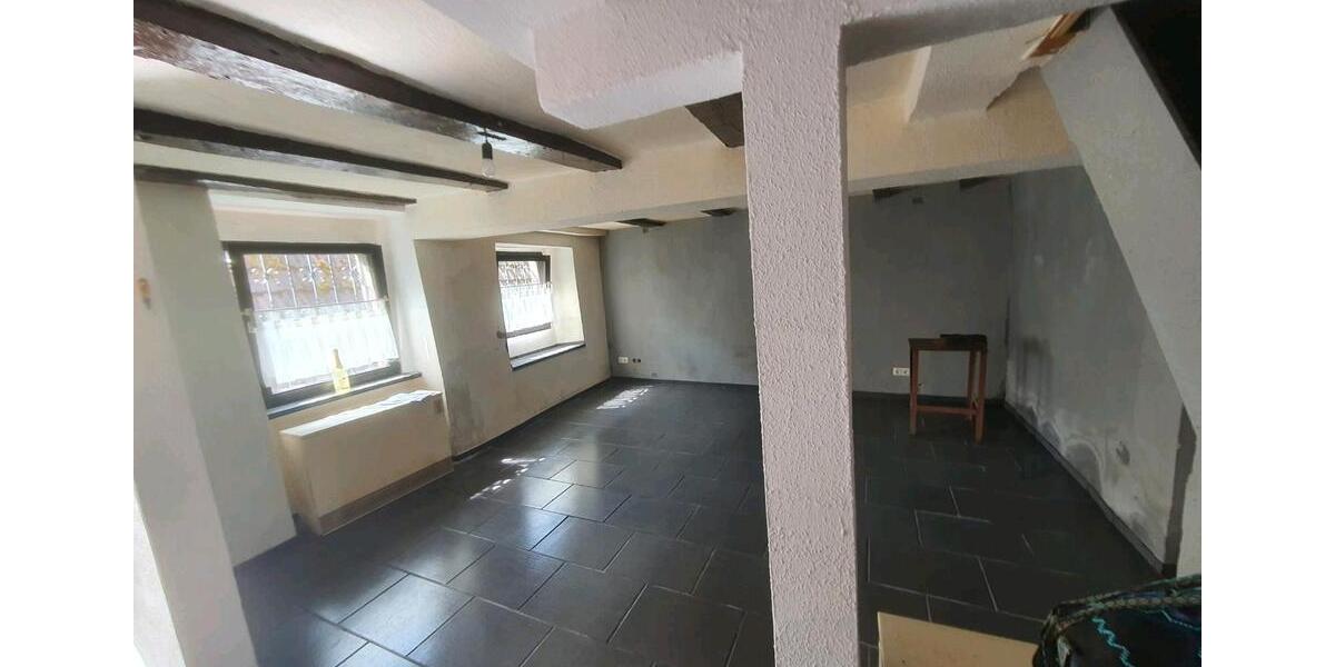 Einfamilienhaus Altena - 5 Zimmer, 120 m&sup2;, 700&euro; | Angebot:24662731