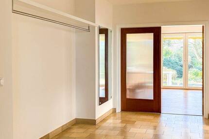 Haus Unna - 6 Zimmer, 140 m&sup2;, 1.900&euro; | Angebot:25910398