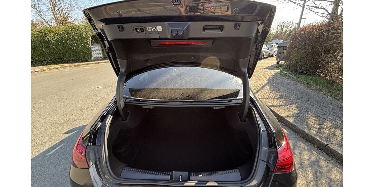 Mercedes-Benz CLA 200 33.629 km 49.000 € Herten 45699