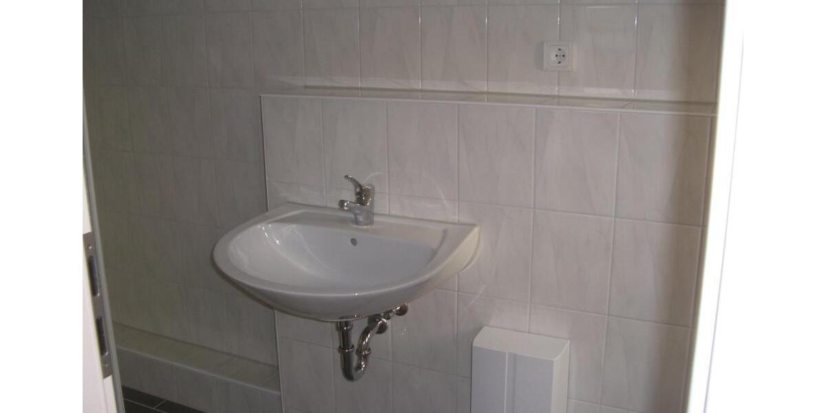 Dachgeschoßwohnung Bochum Bochum-Nord - 1 Zimmer, 20 m&sup2;, 340&euro; | Angebot:25942459