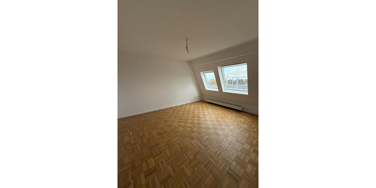 Charmanter Altbau-Traum im Herzen des Kreuzviertels – 3,5 Zimmer 3 zimmer