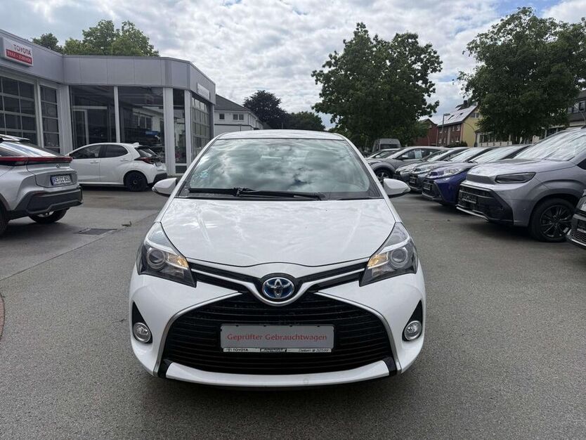 Yaris
