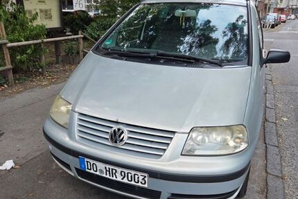 VW Sharan