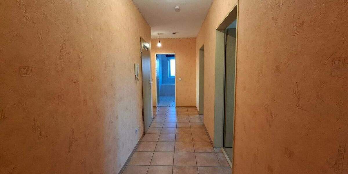 Etagenwohnung Witten Stockum - 3 Zimmer, 82 m&sup2;, 210.000&euro; | Angebot:24688539