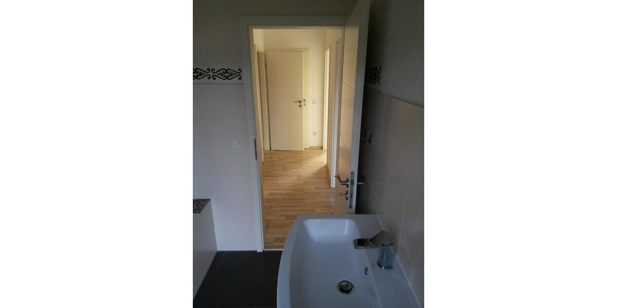 Reihenhaus Kamen - 4 Zimmer, 100 m&sup2;, 270.000&euro; | Angebot:27194369