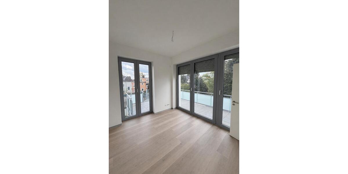 Erdgeschoßwohnung Iserlohn Gerlingsen - 4 Zimmer, 159 m&sup2;, 1.510&euro; | Angebot:26348994