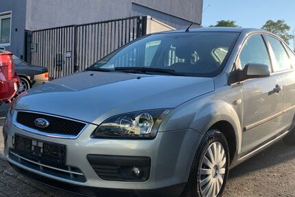 Ford Focus 137.800 km 2.290 € Essen 45326